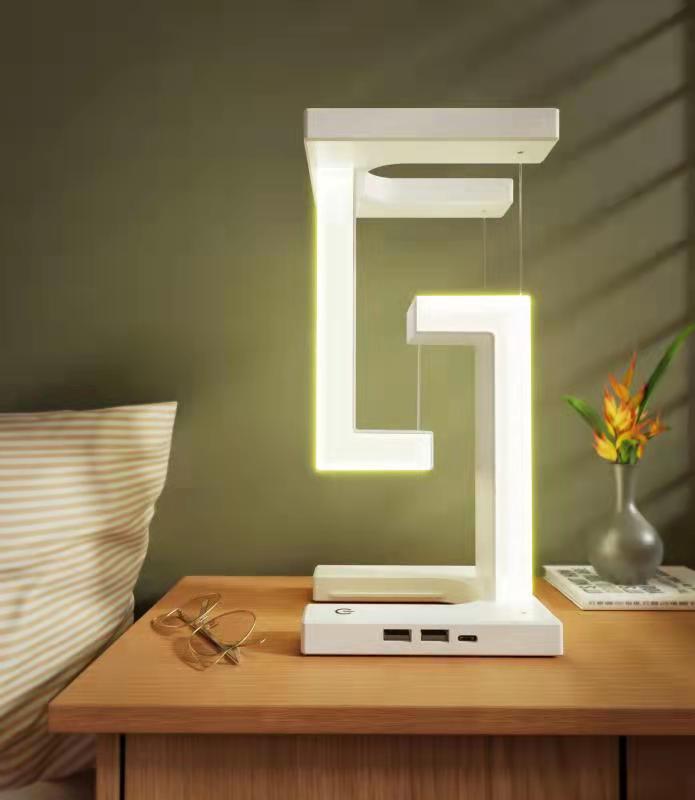 Leviora Balance Lamp™ – Floating Wireless Charging Table Lamp